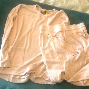 💝Girls 10/12 Jogger suit